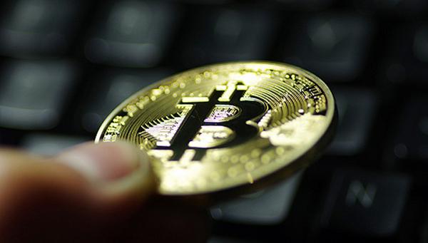 High-efficiency ASIC miner working in a hosting facility